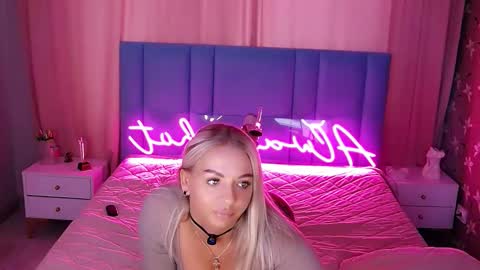 AlwaysHot online show from 03-12-26, 02:07