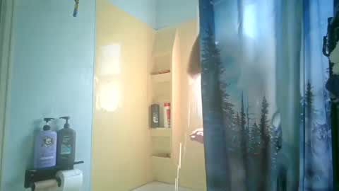 allwolf0323 online show from 09-15-25, 06:41