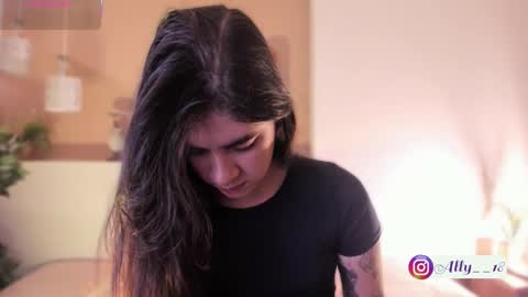 Snapshot of ally_addams chatting on 01-08-26, 03:20 Ally online show from 01-08-26, 03:20