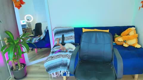 Ally  help me reach 100 satisfaid online show from 09-24-25, 09:40