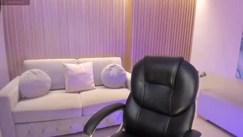 Alisson online show from 03-07-25, 10:56