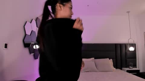 Alisson online show from 10-18-25, 10:16