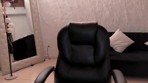 Alisson online show from 05-23-26, 10:08