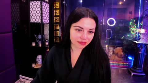 Snapshot of alma_pearl chatting on 05-11-26, 07:47 Alma online show from 05-11-26, 07:47