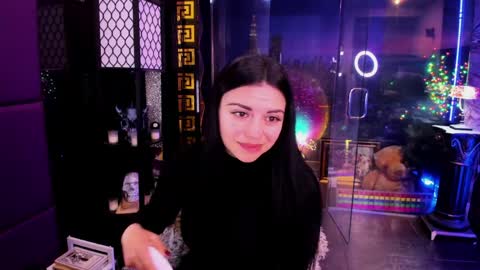 Snapshot of alma_pearl chatting on 06-04-26, 06:52 Alma online show from 06-04-26, 06:52