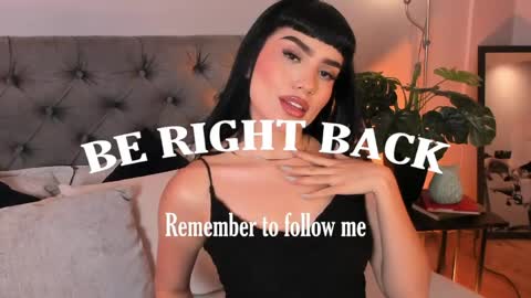 Mia online show from 04-29-26, 12:53