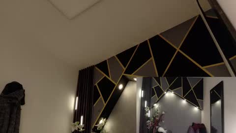 Snapshot of almma_ chatting on 02-27-25, 02:54 ALMMA online show from 02-27-25, 02:54