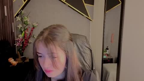 Snapshot of almma_ chatting on 10-09-25, 01:20 ALMMA online show from 10-09-25, 01:20