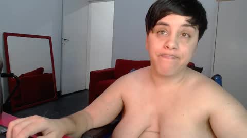 Almond online show from 01-15-25, 11:40