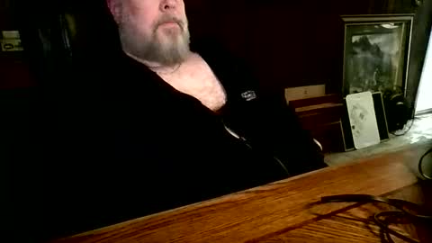 AlmostDaylight online show from 05-29-26, 05:55