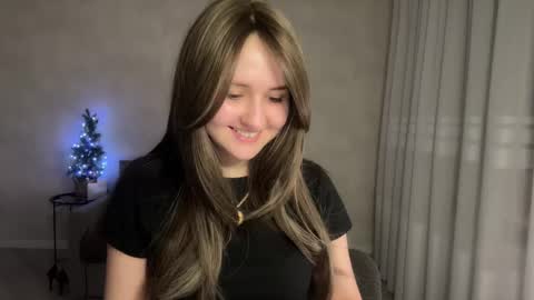 Anna online show from 01-16-26, 04:44