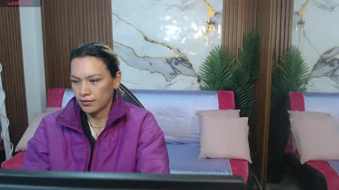 alonddra_tay online show from 05-12-26, 11:40