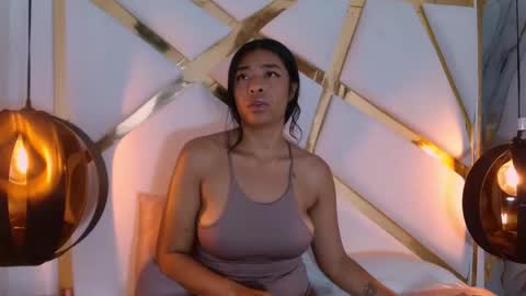 ALONDRA online show from 10-25-25, 02:02