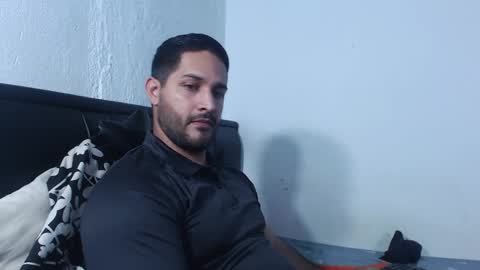 Snapshot of alonxoo chatting on 11-13-25, 11:25 alonxoo online show from 11-13-25, 11:25