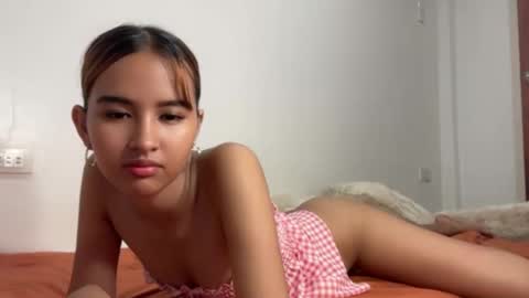 alora online show from 05-12-26, 11:18