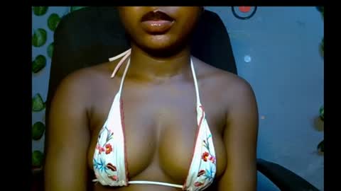 Snapshot of alosexy_bae chatting on 07-18-26, 07:56 alo online show from 07-18-26, 07:56