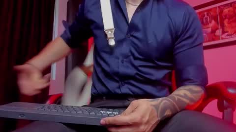 alpha_dominus_ online show from 03-10-26, 04:06