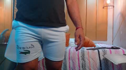 Snapshot of alpha_kong chatting on 09-16-25, 11:11 Alpha online show from 09-16-25, 11:11