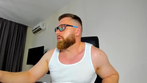 Alphaalexxx Lets reach Me 100 thumbs up online show from 05-18-26, 04:24