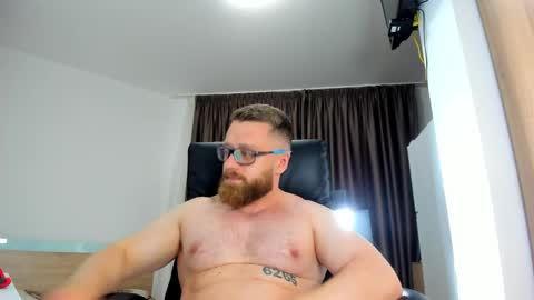 Alphaalexxx Lets reach Me 100 thumbs up online show from 06-01-26, 04:52