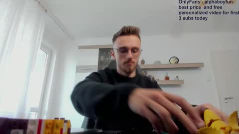 Andi online show from 10-25-25, 12:13