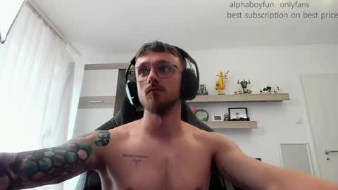 Snapshot of alphaboyfun chatting on 06-01-26, 03:47 Andi online show from 06-01-26, 03:47