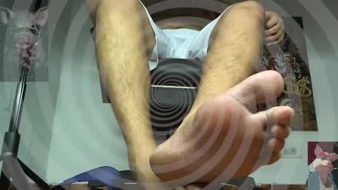Snapshot of alphacashmaster8 chatting on 06-04-26, 03:12 MASTER FINDOM DRAIN... online show from 06-04-26, 03:12