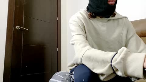 alphafindomhot online show from 12-01-25, 08:14