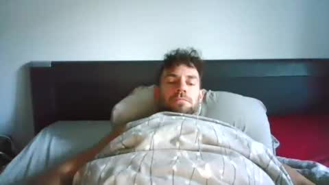 Snapshot of alphah_hunk chatting on 09-15-25, 05:29 alphah_hunk online show from 09-15-25, 05:29