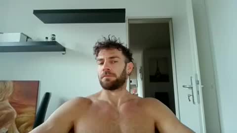 Snapshot of alphah_hunk chatting on 09-25-25, 11:03 alphah_hunk online show from 09-25-25, 11:03