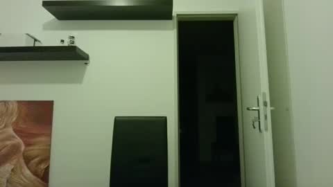 Snapshot of alphah_hunk chatting on 09-27-25, 09:09 alphah_hunk online show from 09-27-25, 09:09