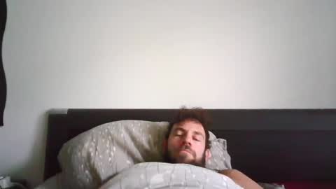 Snapshot of alphah_hunk chatting on 10-22-25, 08:14 alphah_hunk online show from 10-22-25, 08:14