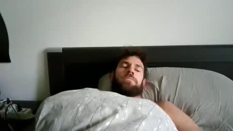 Snapshot of alphah_hunk chatting on 10-25-25, 08:33 alphah_hunk online show from 10-25-25, 08:33