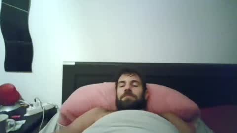 Snapshot of alphah_hunk chatting on 10-26-25, 09:21 alphah_hunk online show from 10-26-25, 09:21