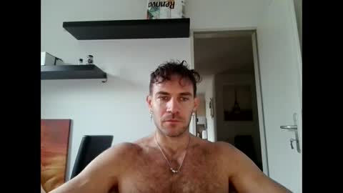 Snapshot of alphah_hunk chatting on 11-10-25, 11:20 alphah_hunk online show from 11-10-25, 11:20
