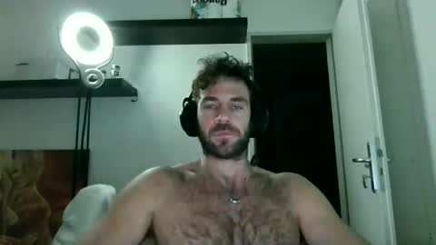Snapshot of alphah_hunk chatting on 11-30-25, 08:57 alphah_hunk online show from 11-30-25, 08:57