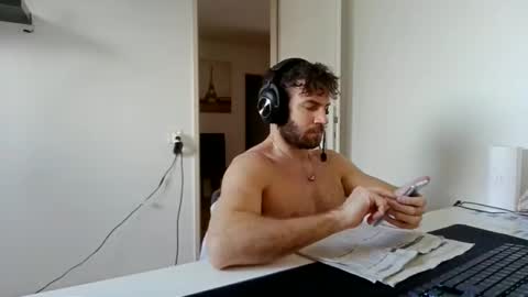 Snapshot of alphah_hunk chatting on 01-06-26, 12:31 alphah_hunk online show from 01-06-26, 12:31