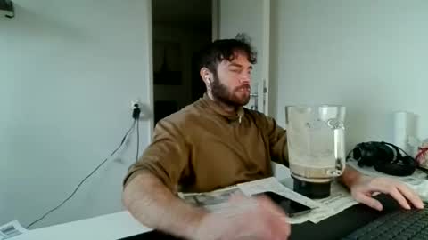 Snapshot of alphah_hunk chatting on 01-09-26, 11:02 alphah_hunk online show from 01-09-26, 11:02