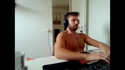 alphah_hunk online show from 06-10-26, 09:41