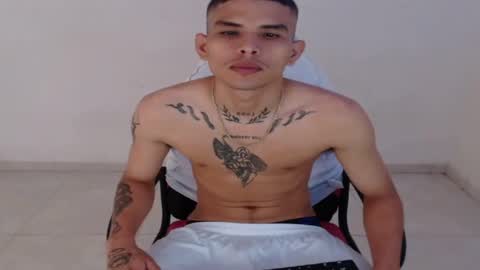 Snapshot of alphas_latins chatting on 06-01-26, 03:36 alphas_latins online show from 06-01-26, 03:36