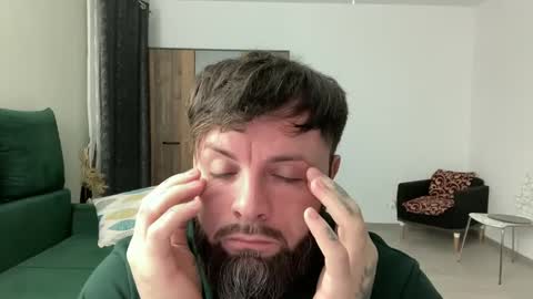 Jhonny online show from 02-11-25, 04:01