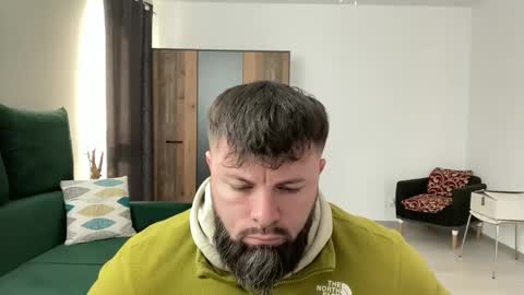 Jhonny online show from 02-25-25, 06:47