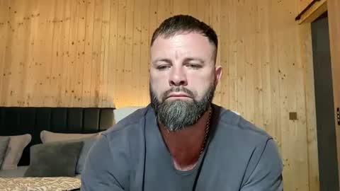 Jhonny online show from 06-19-26, 03:22