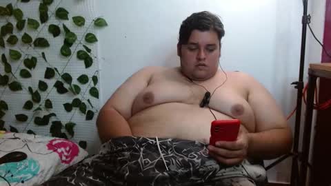 Snapshot of altairstudiosboy chatting on 02-14-25, 02:44 Jhosep online show from 02-14-25, 02:44