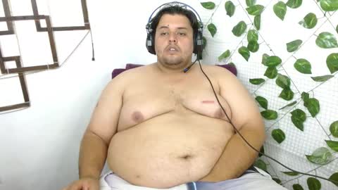 Snapshot of altairstudiosboy chatting on 09-15-25, 11:32 Jhosep online show from 09-15-25, 11:32