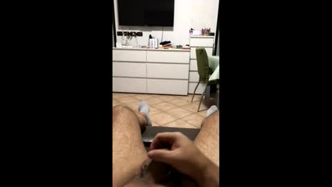 Snapshot of alto193cm chatting on 12-27-24, 07:14 kenzo online show from 12-27-24, 07:14