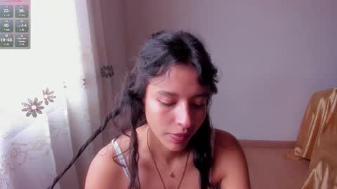 . .  online show from 10-12-25, 05:23