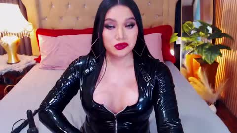 Alura Jhenson online show from 05-02-26, 10:48