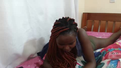 Snapshot of alvine_keji chatting on 04-30-26, 10:36 Alvine keji online show from 04-30-26, 10:36