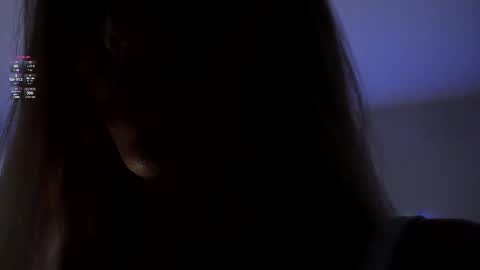 Snapshot of alvuwka chatting on 11-15-25, 02:02 Alvuwka online show from 11-15-25, 02:02